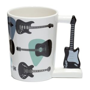 TAZA CON ASA DE GUITARRA PUCKATOR